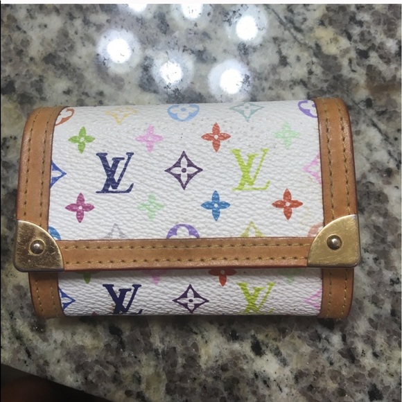 Louis Vuitton Accessories - Louis Vuitton change purse